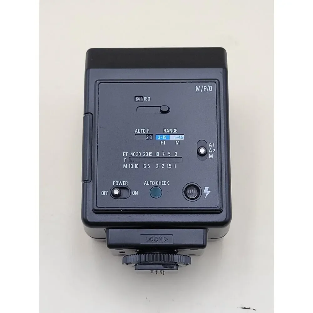 Vivitar 2600-D Auto Thyristor Hot Shoe Mount Camera Flash Vintage Black
